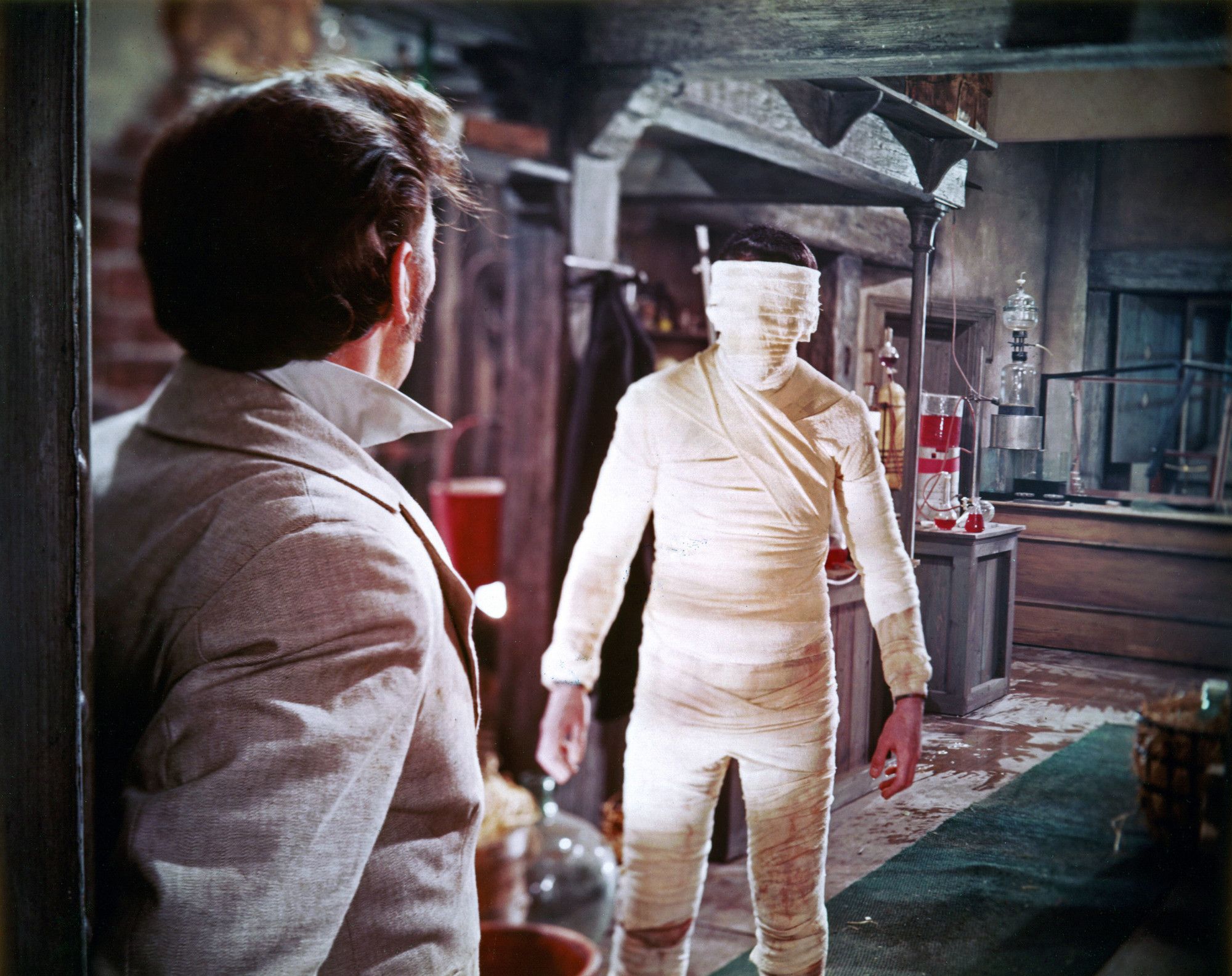[31 Days of Horror XIII] Day 8 – The Curse of Frankenstein (1957)